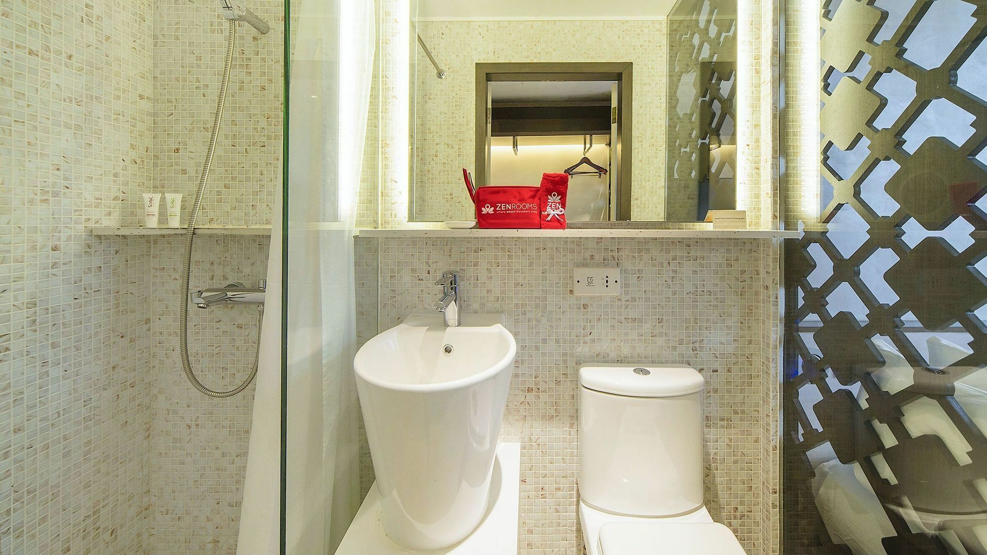Zen Premium Outram Park Hotel Singapore Bagian luar foto